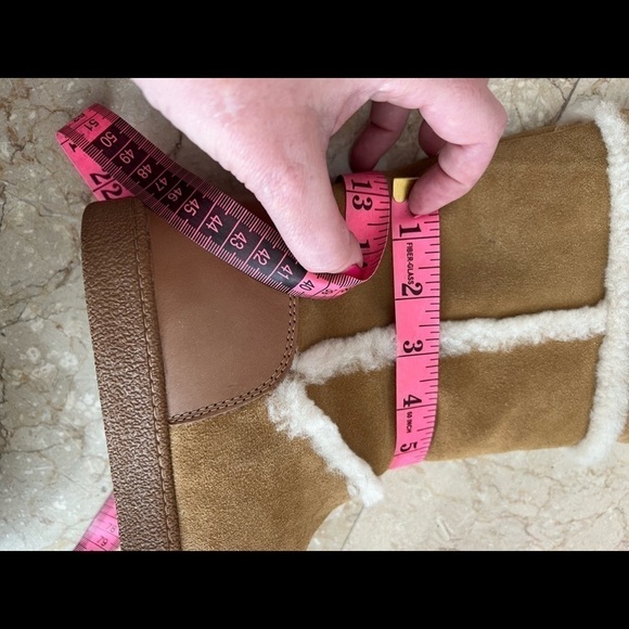 Tory Burch Amelie Sherling Boots - Picture 15 of 16
